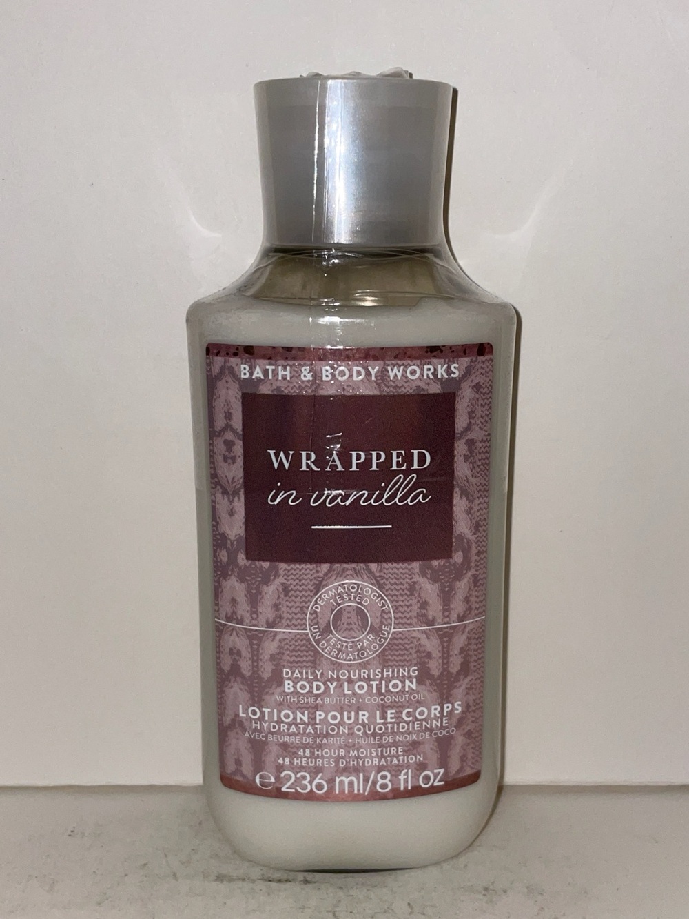 Bath & Body Works Wrapped In Vanilla Body Lotion 8oz Discontinued Sealed New